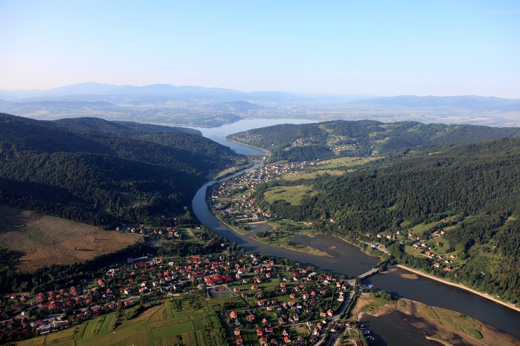 Noclegi Restauracja Piwnica Rycerska Kety  Bagian luar foto