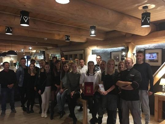 Piwnica Rycerska Kety Apartment Bagian luar foto